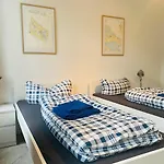 Kapitaenshaus An Der Warnow Mit Sauna Guest house Rostock