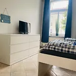 Kapitänshaus An Der Warnow Mit Sauna Rostock