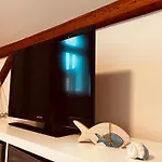 Kapitaenshaus An Der Warnow Mit Sauna Guest house 4*