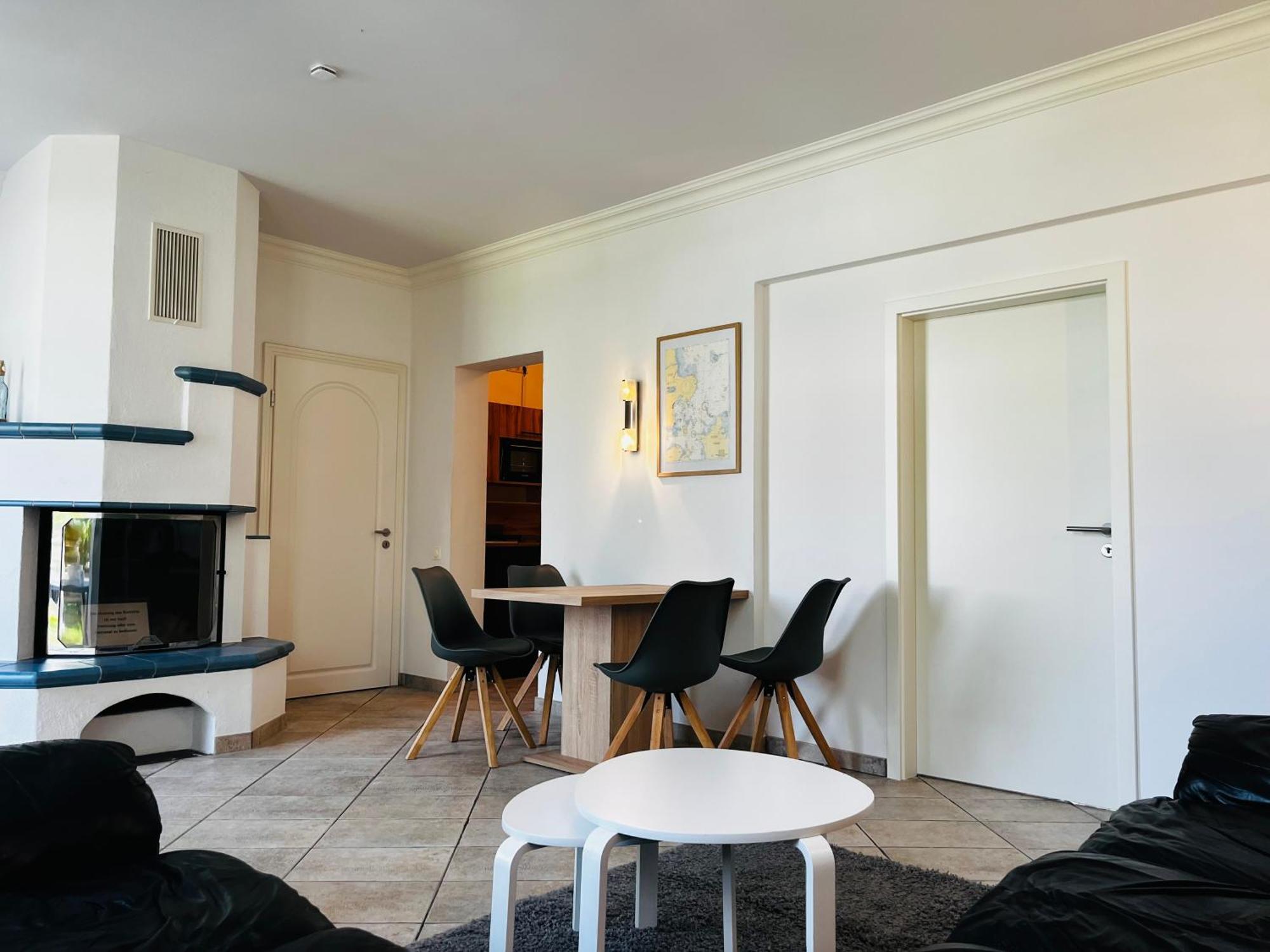 Gasthof Kapitänshaus An Der Warnow Mit Sauna