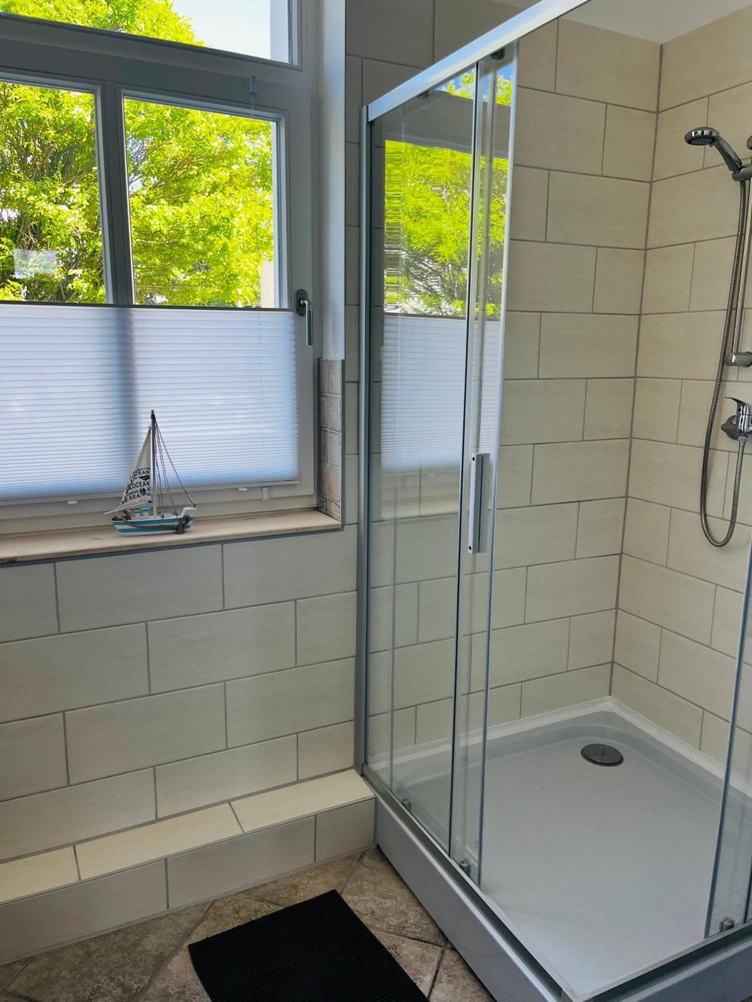 Kapitänshaus An Der Warnow Mit Sauna 4*